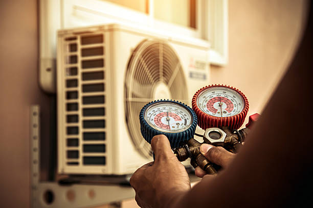 Professional Hvac technician working in Nedrow, NY